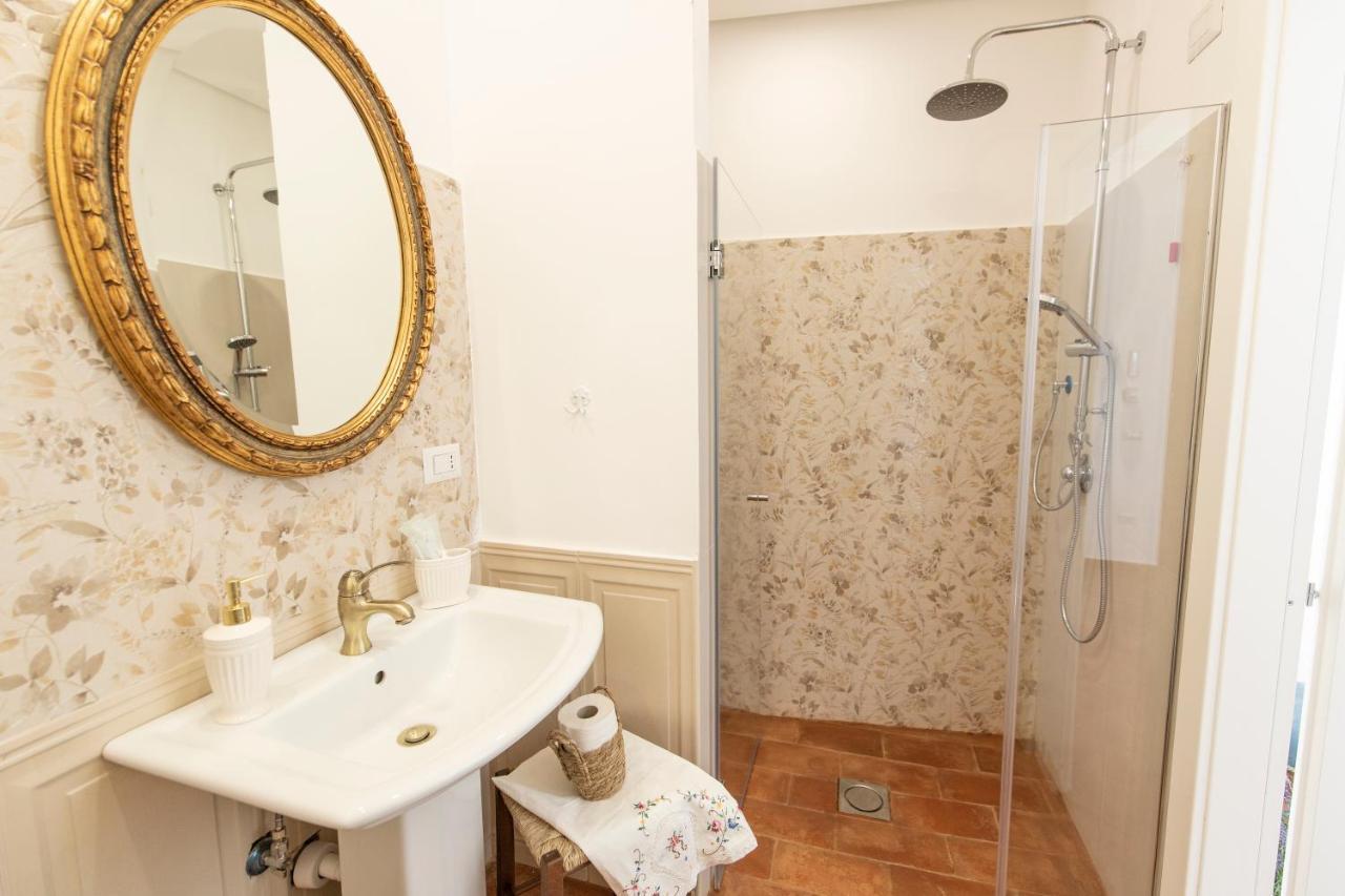 B&B Dimora Mazzarino Naples Exterior photo