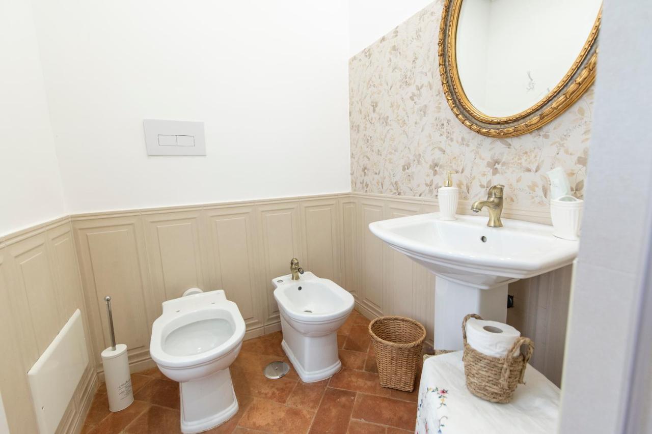 B&B Dimora Mazzarino Naples Exterior photo