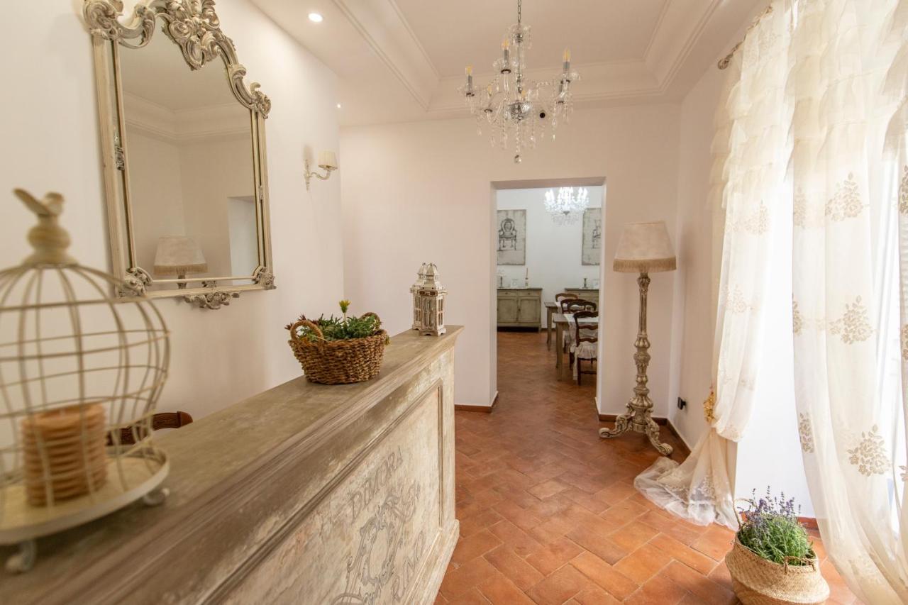 B&B Dimora Mazzarino Naples Exterior photo