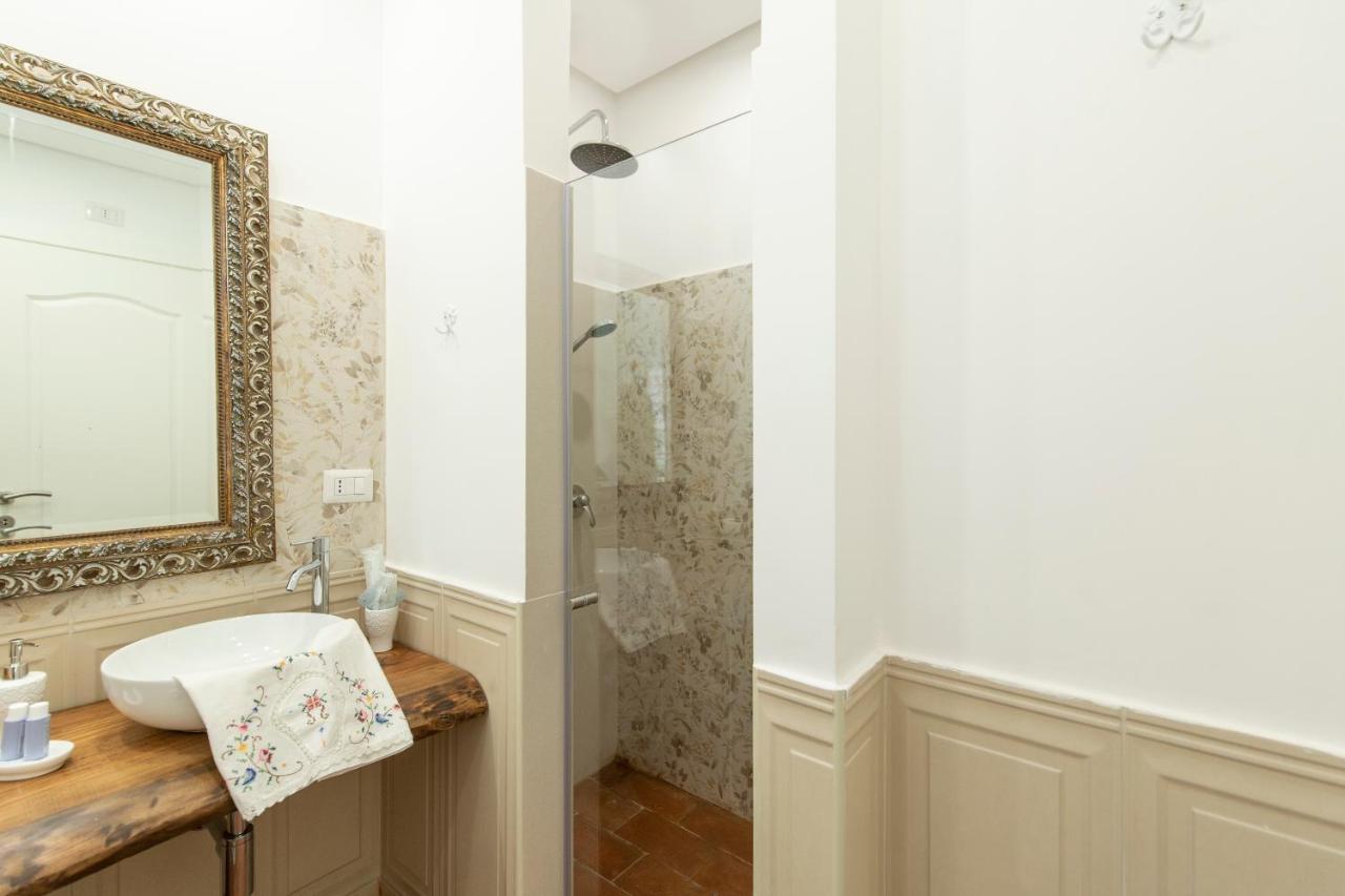 B&B Dimora Mazzarino Naples Exterior photo
